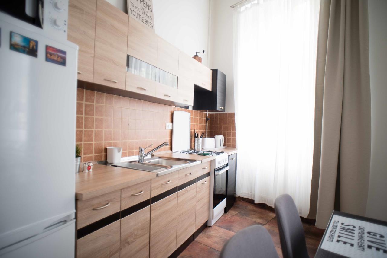 Castle Trees Apartment 布达佩斯 外观 照片