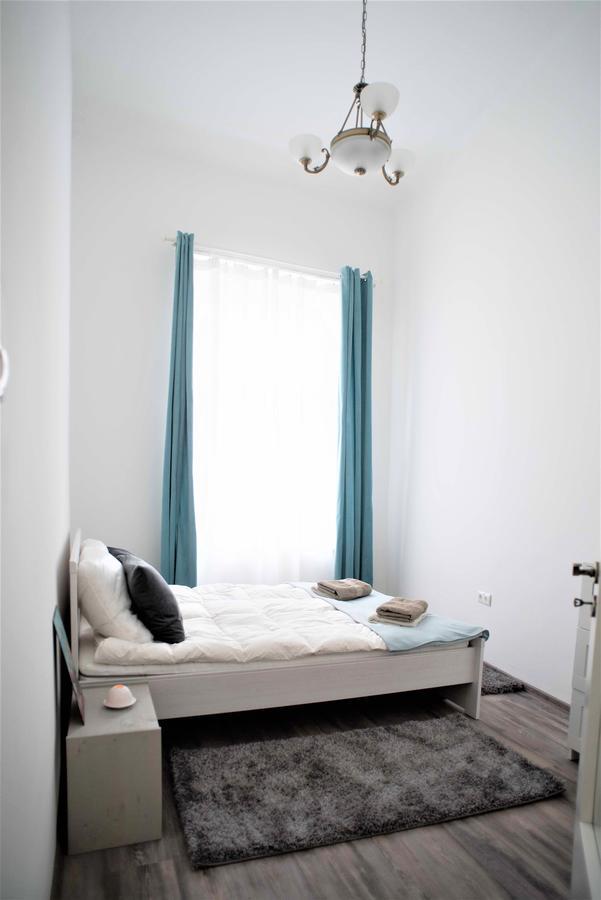 Castle Trees Apartment 布达佩斯 外观 照片