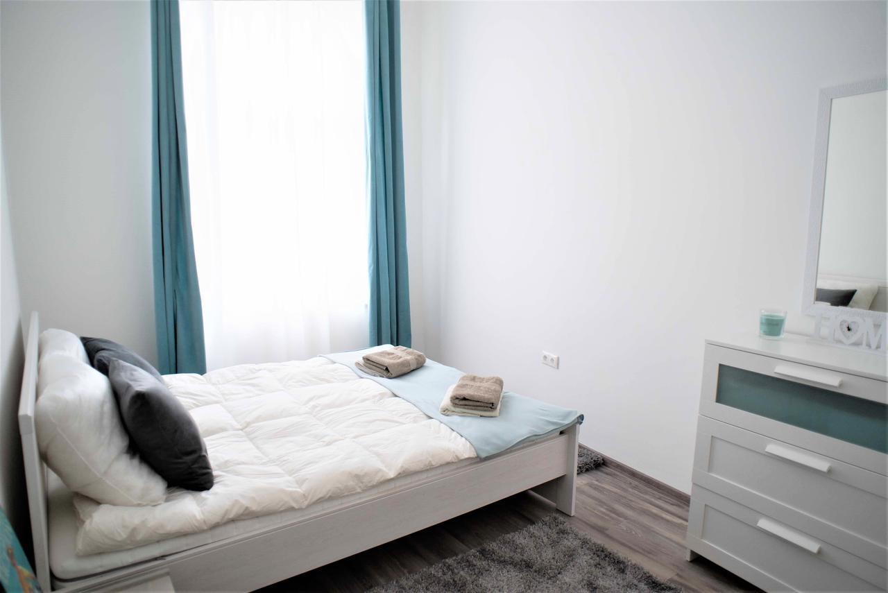 Castle Trees Apartment 布达佩斯 外观 照片